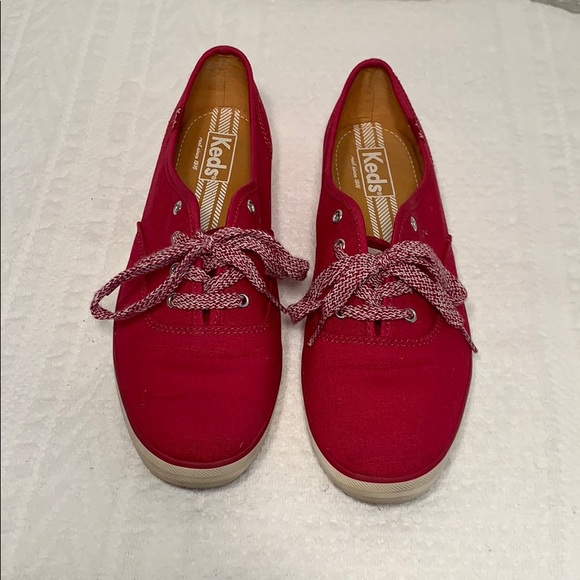 Pink Keds - Picture 3 of 6